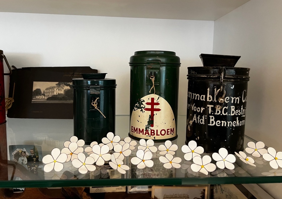 4 -Emma bloem collectebussen
