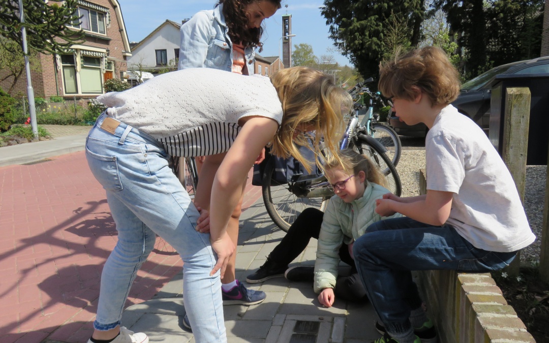 Scholenproject Stolpersteine op de radio