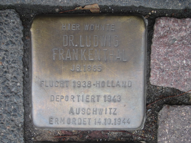 Plaatsing eerste Stolpersteine